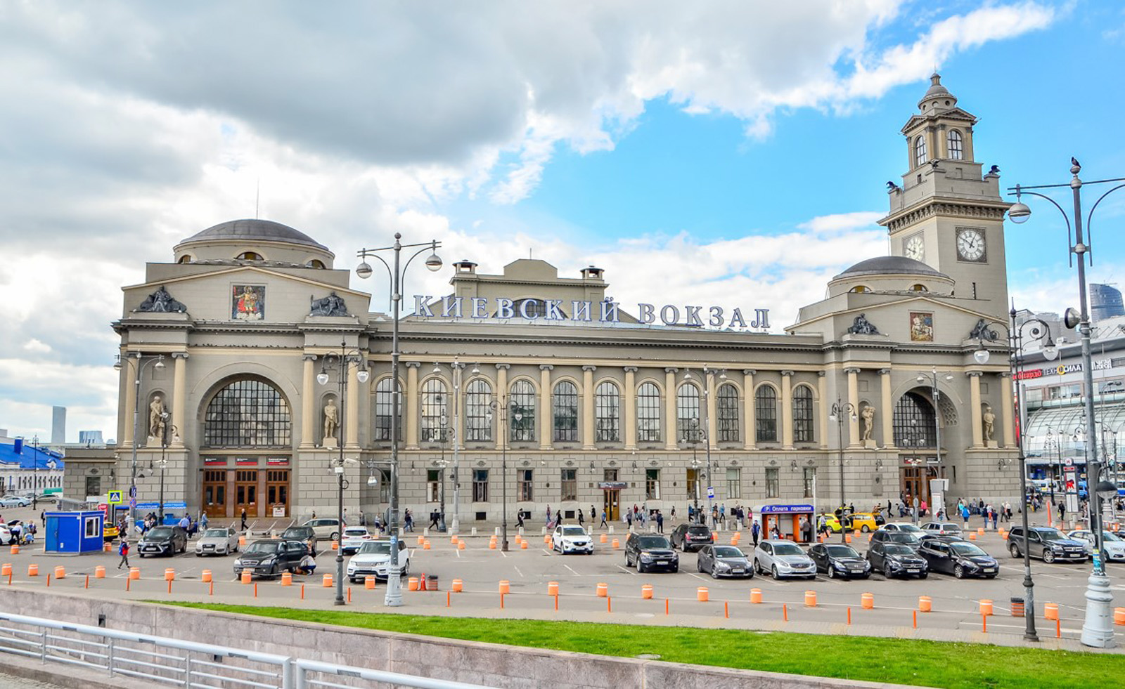 Киев железнодорожный вокзал